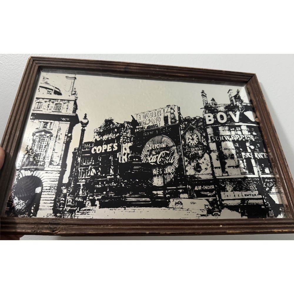 2 - Vintage 70s/80s London Bridge Piccadilly Circus Mirror Pub Bar Sign 13" X 9" - Picture 3 of 13